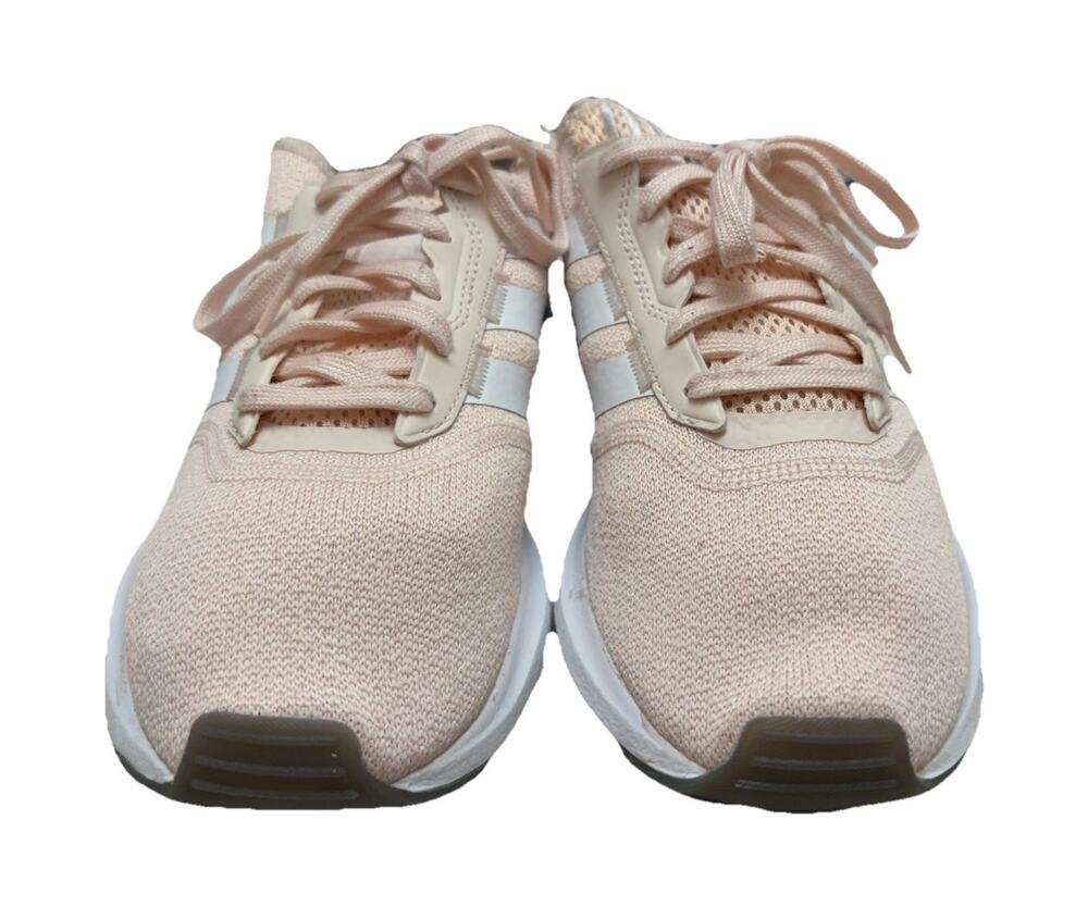 adidas Swift Run women’s Pink/White Lace-Up Sneakers US 8 UK 6.5 EU 40 FY2136